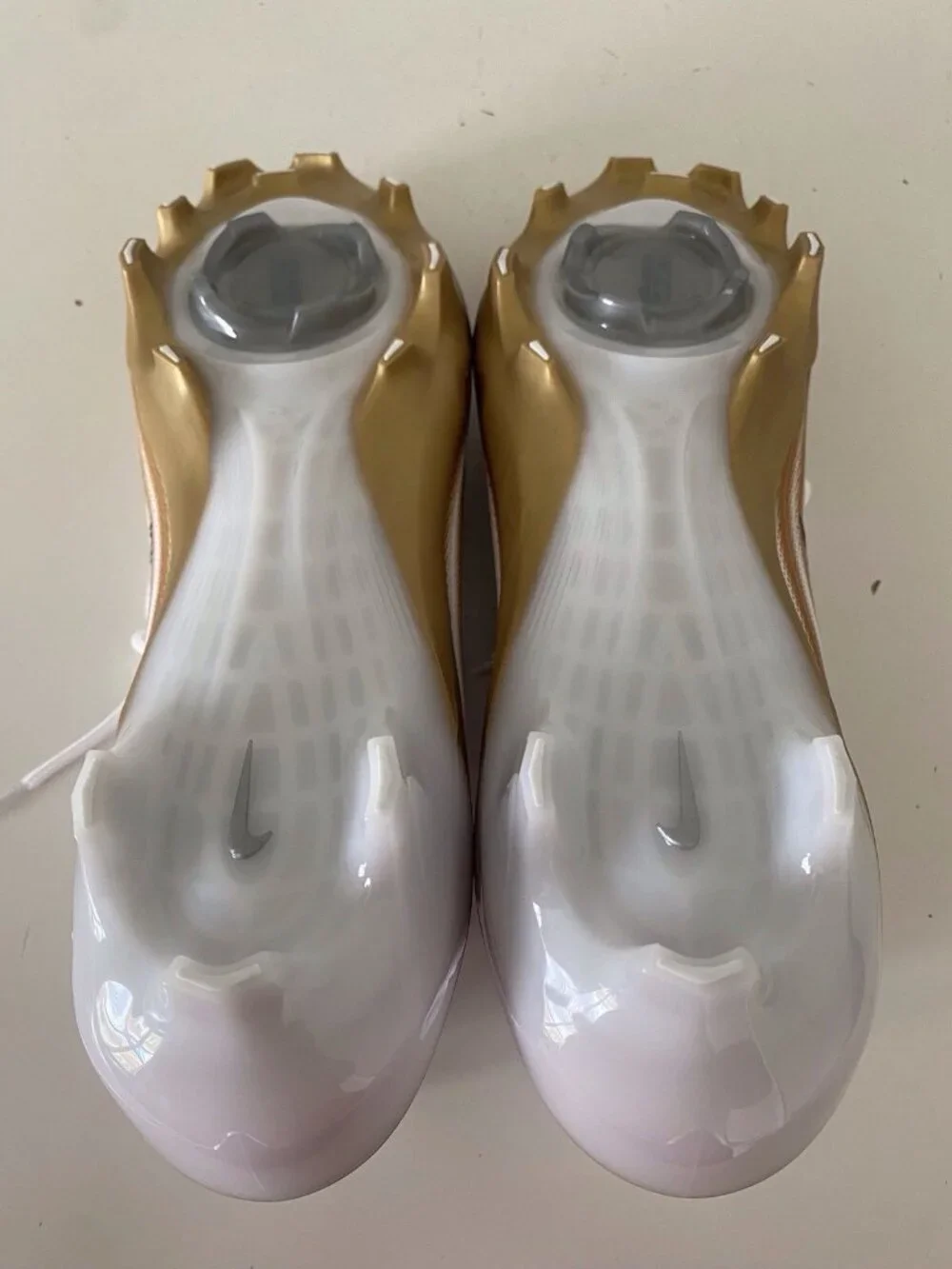 Men’s Sz 10  Nike Zoom Air Vapor Pro 1 Football Cleats FB3298-103 White Gold